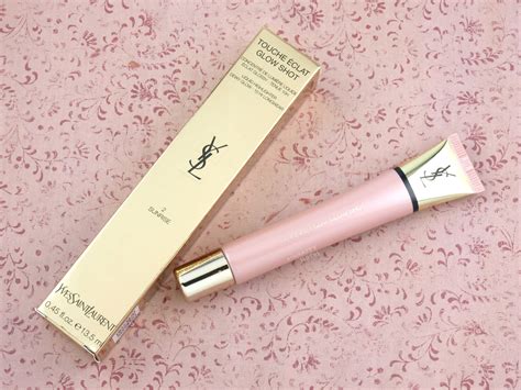 Yves Saint Laurent Touche Éclat Glow Shot reviews in Highlighter 